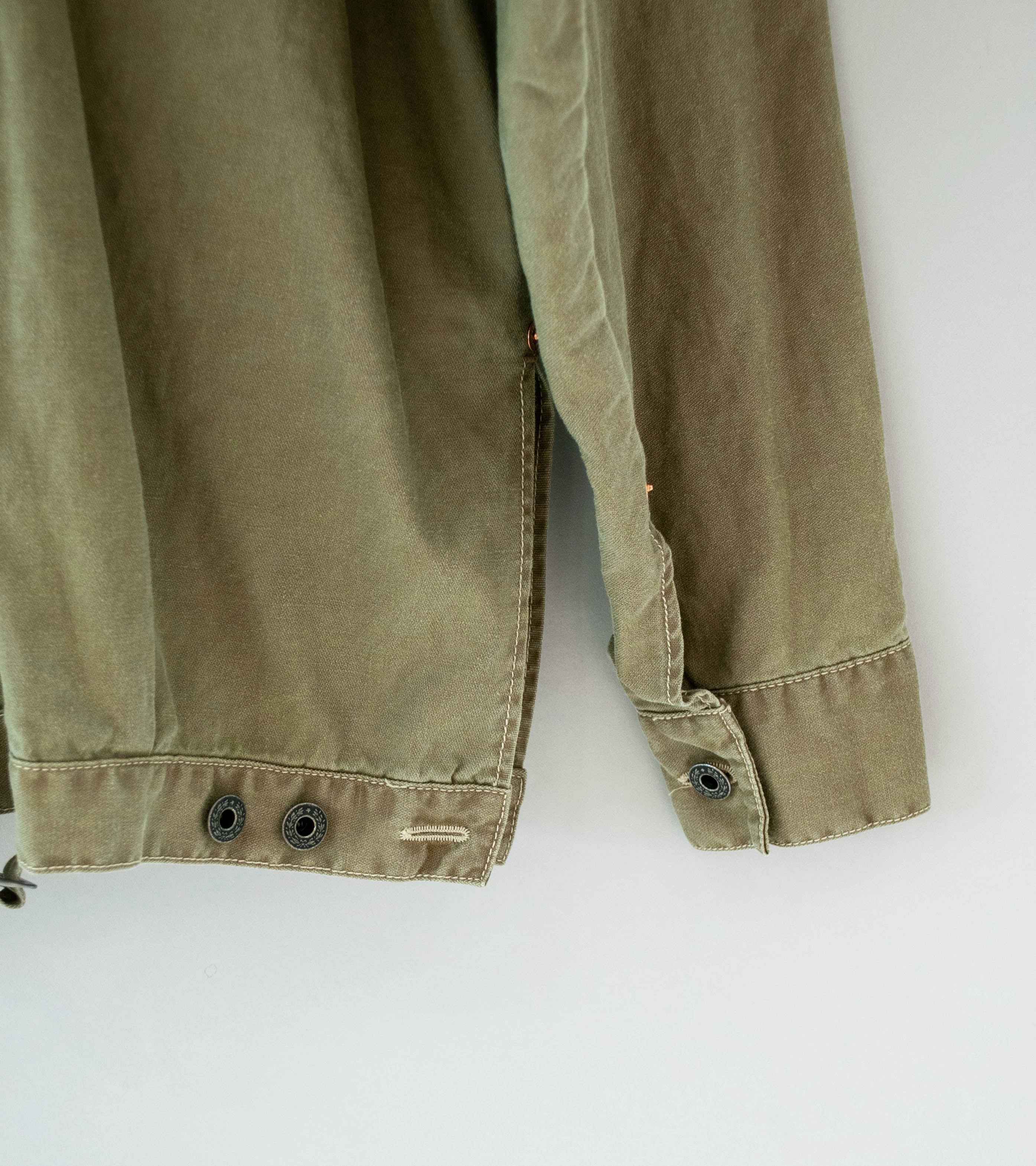 Thumbnail 11